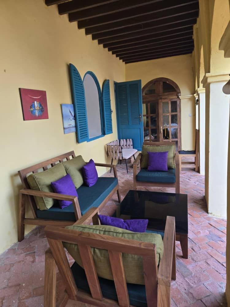 Chez Olivier - Ile De Gorée Exterior photo